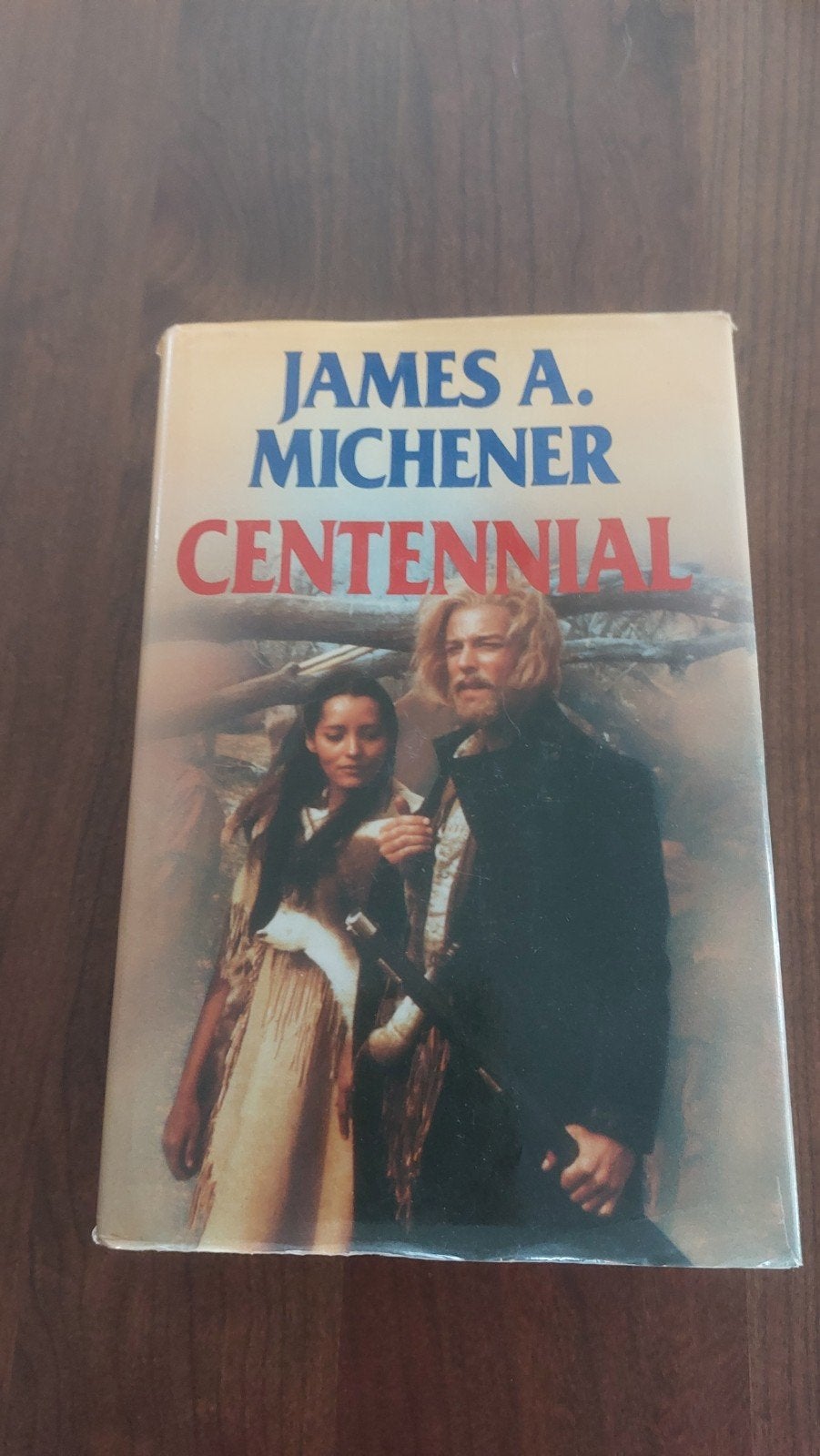 Centennial - James A. Michener ), Boeken, Ophalen of Verzenden