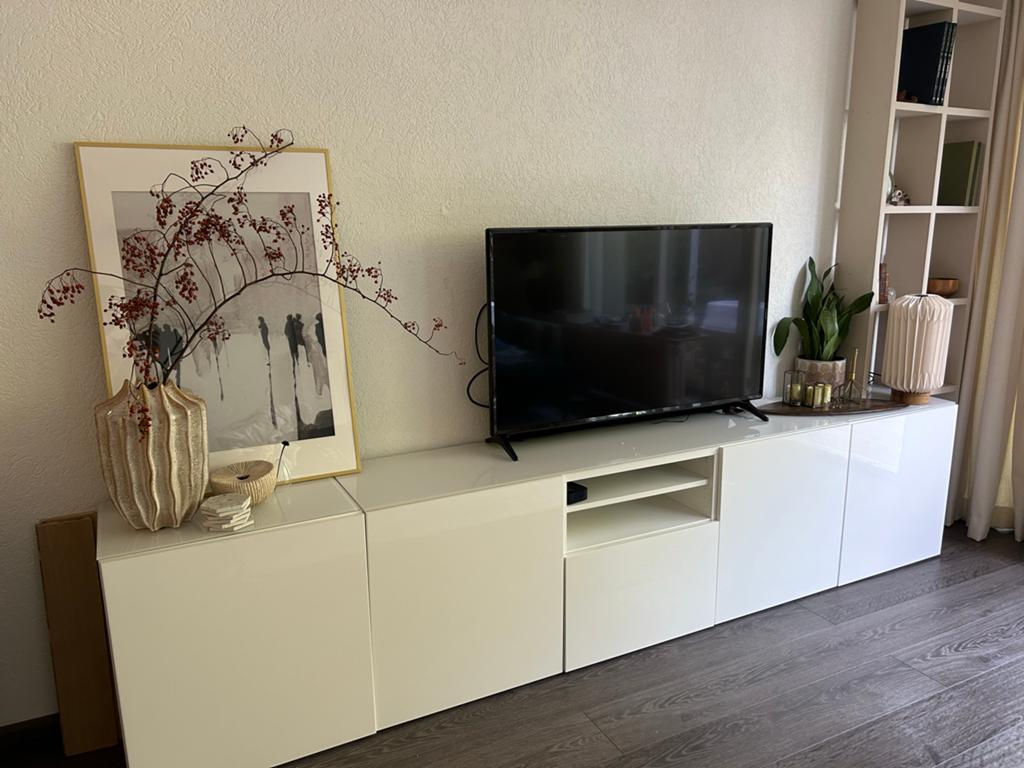 Ikea Besta tv meubel en kastjes hoogglans wit en glasplaat, Ophalen, Zo goed als nieuw, 200 cm of meer, Minder dan 100 cm