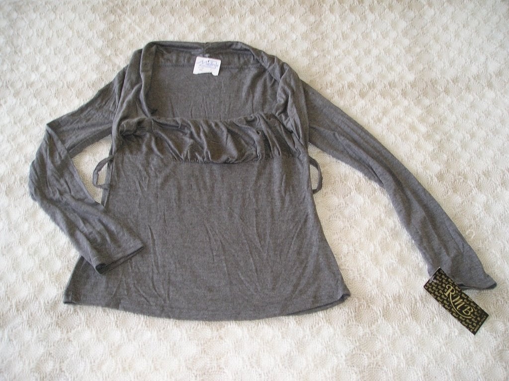 NIEUW - apart grijs shirt RMB maat S (maat 36), Kleding | Dames, Ophalen, Nieuw, Lange mouw, Maat 36 (S)