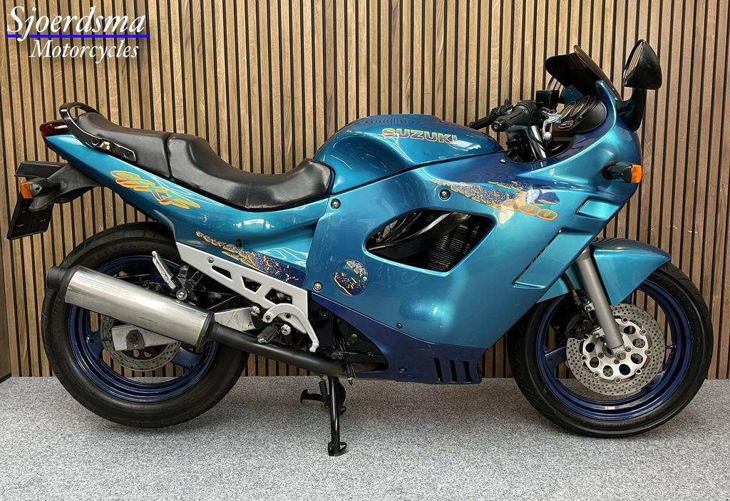 SUZUKI GSX 600 F (bj 1995), SUZUKI, 4 cilinders, Motorrijbewijs A, Bedrijf