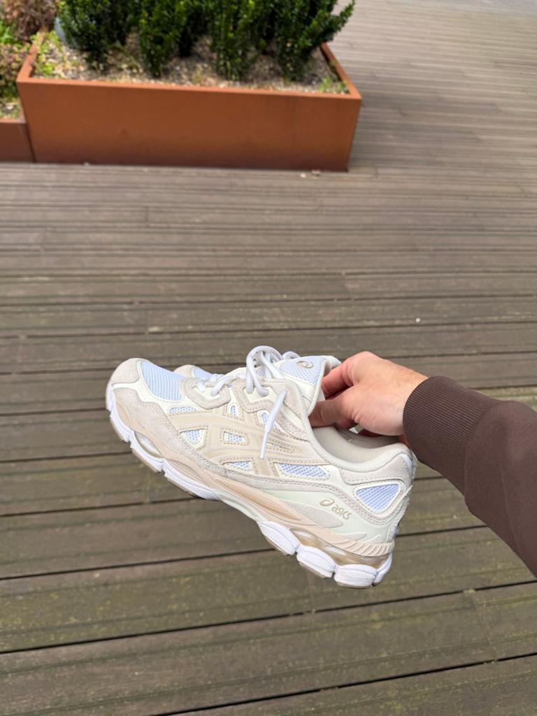 Asics gel nyc zo goed als nieuw maat 44, Kleding | Heren, Schoenen, Ophalen, Zo goed als nieuw, Sportschoenen