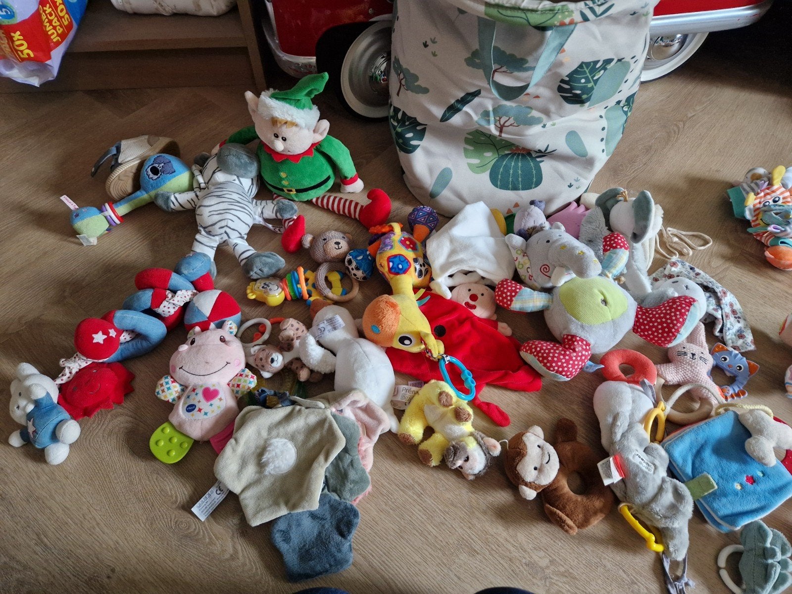 Baby knuffels, rammelaars en tuttels, Ophalen, Overige typen