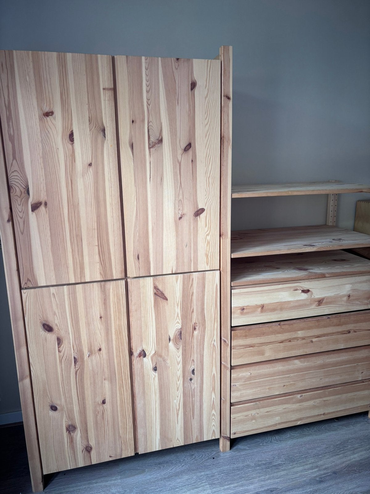 Ikea Ivar Grenen kast, Ophalen, Met deur(en), 150 tot 200 cm, Zo goed als nieuw