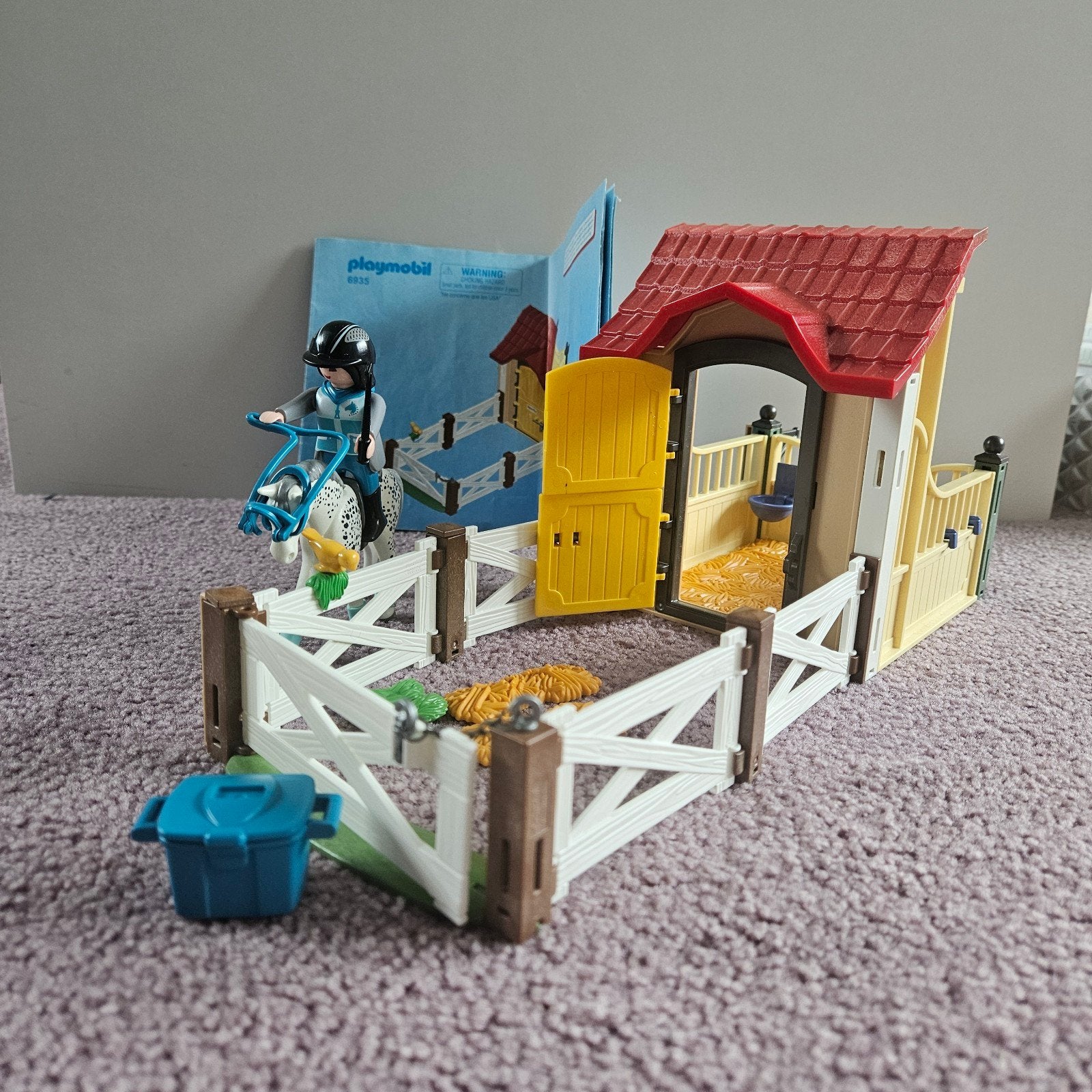 Playmobil country 'appaloosa' met paardenboxen 6935, Ophalen of Verzenden, Gebruikt