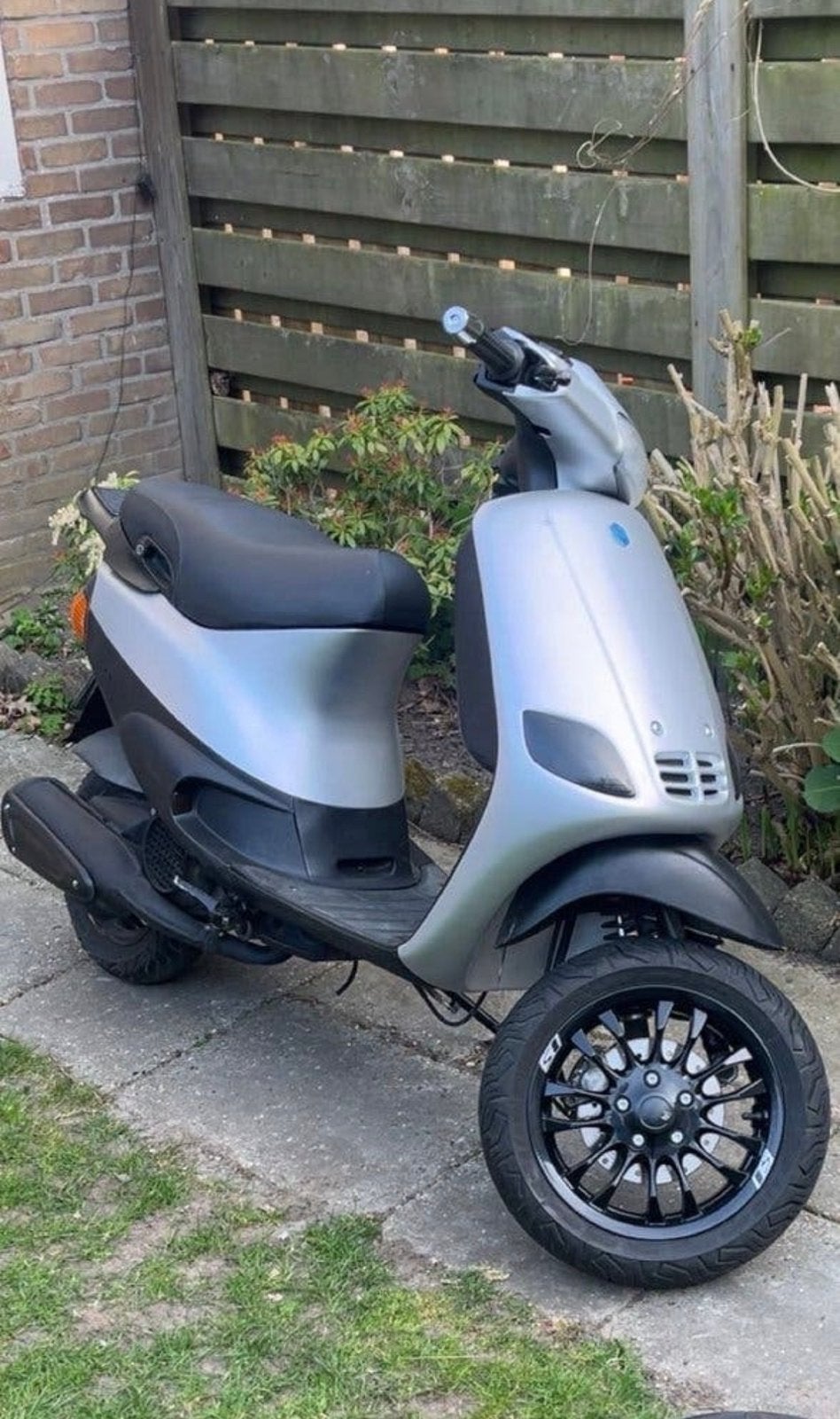 Gezocht: Type 3 snor/geel mono voorvork ‼️Zonder blok‼️, Ophalen of Verzenden, Zo goed als nieuw, Zip