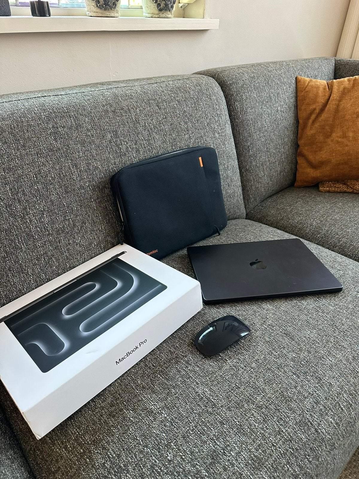 Macbook M3 Pro, Computers en Software, Android Tablets, Ophalen, Zo goed als nieuw