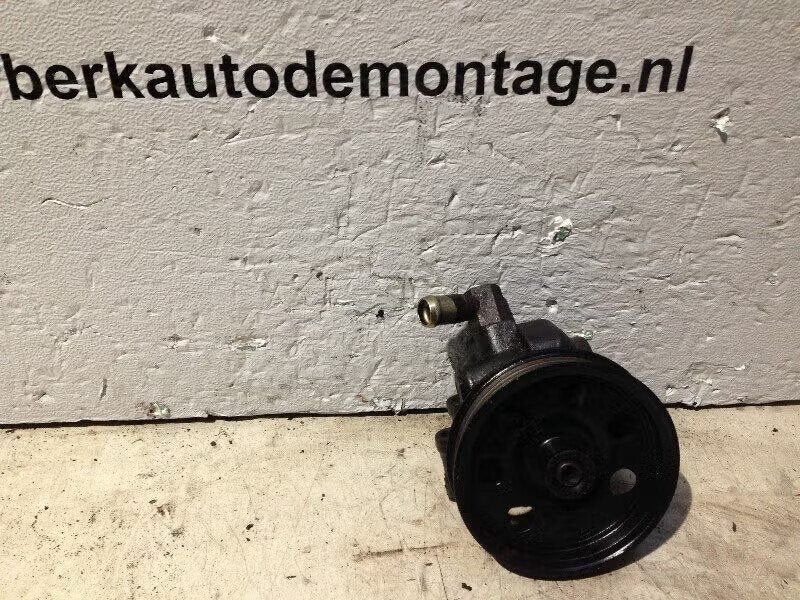 STUURBEKRACHTIGINGSPOMP Ford Focus 1 (hbd-ht), Gebruikt, Ophalen of Verzenden, Henry-Ford-Straße 1 50735 Köln, DE, Ford-Werke GmbH