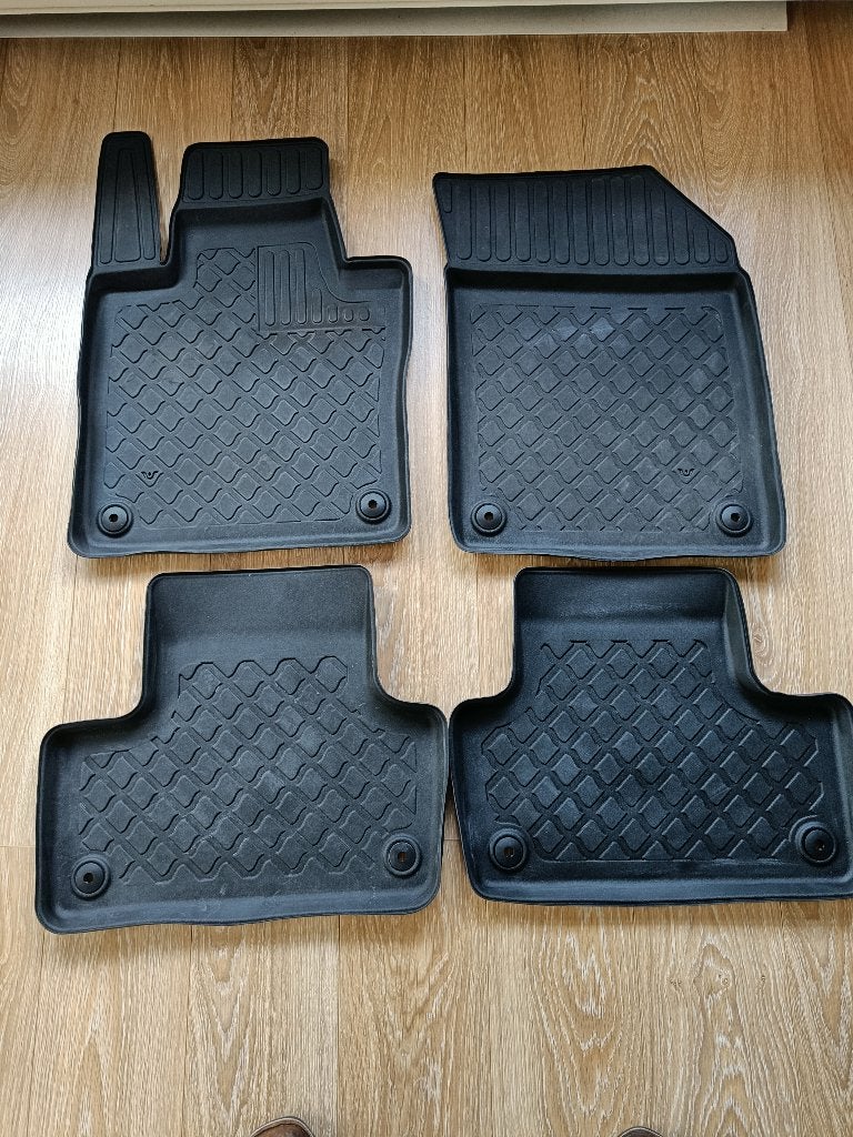 Volvo xc60 all weather matten, Auto diversen, Automatten, Ophalen, Gebruikt