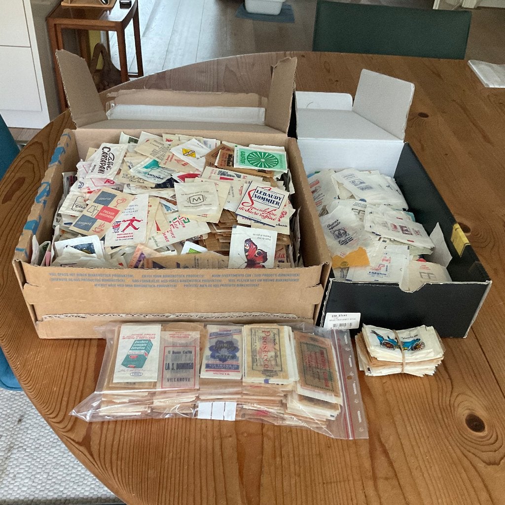 Buitenlandse zakjes, Verzamelen, Ophalen of Verzenden, Nederland