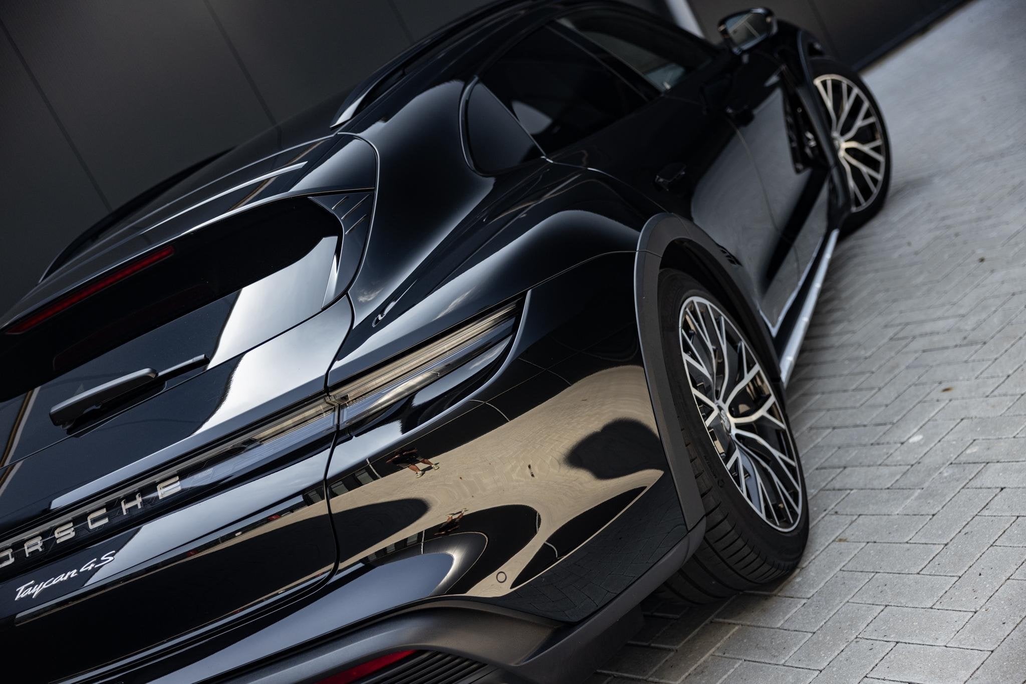 Porsche Taycan Cross Turismo 4S 93 kWh | SOH 88% | Bose Audi, Auto's, Dealer onderhouden, Automatische klimaatregeling, Zwart