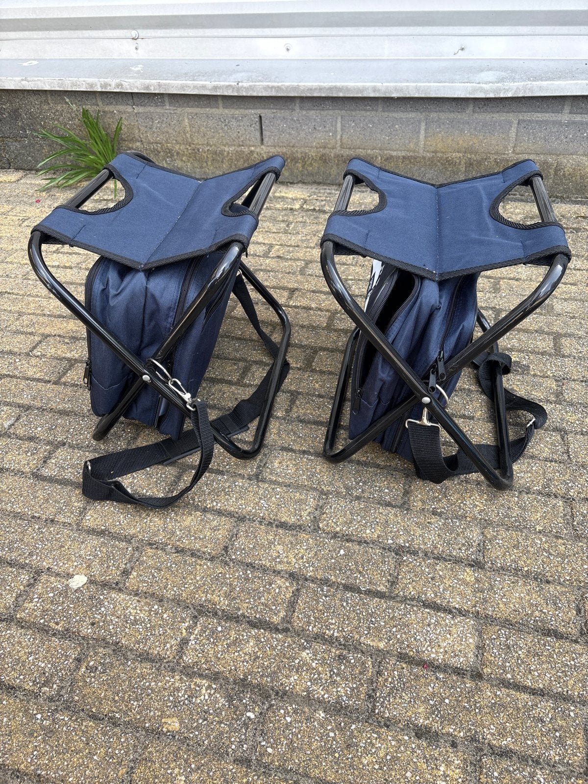 2x Picknickset met stoeltje, borden, bestek en glazen, Caravans en Kamperen, Kampeeraccessoires, Ophalen, Nieuw