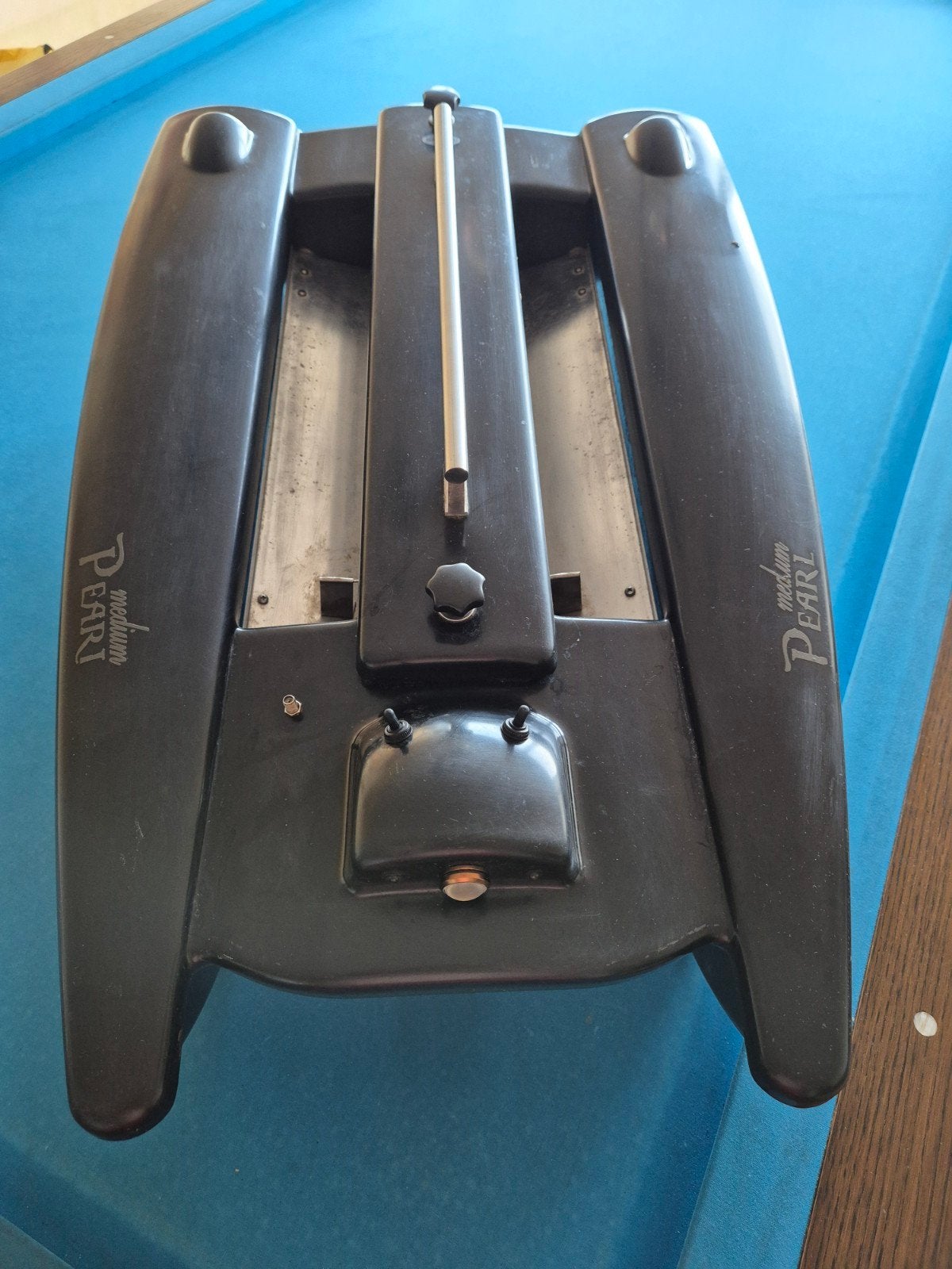 Handgebouwde Medium Pearl voerboot met Toslon TF640, Watersport en Boten, Hengelsport | Algemeen, Ophalen