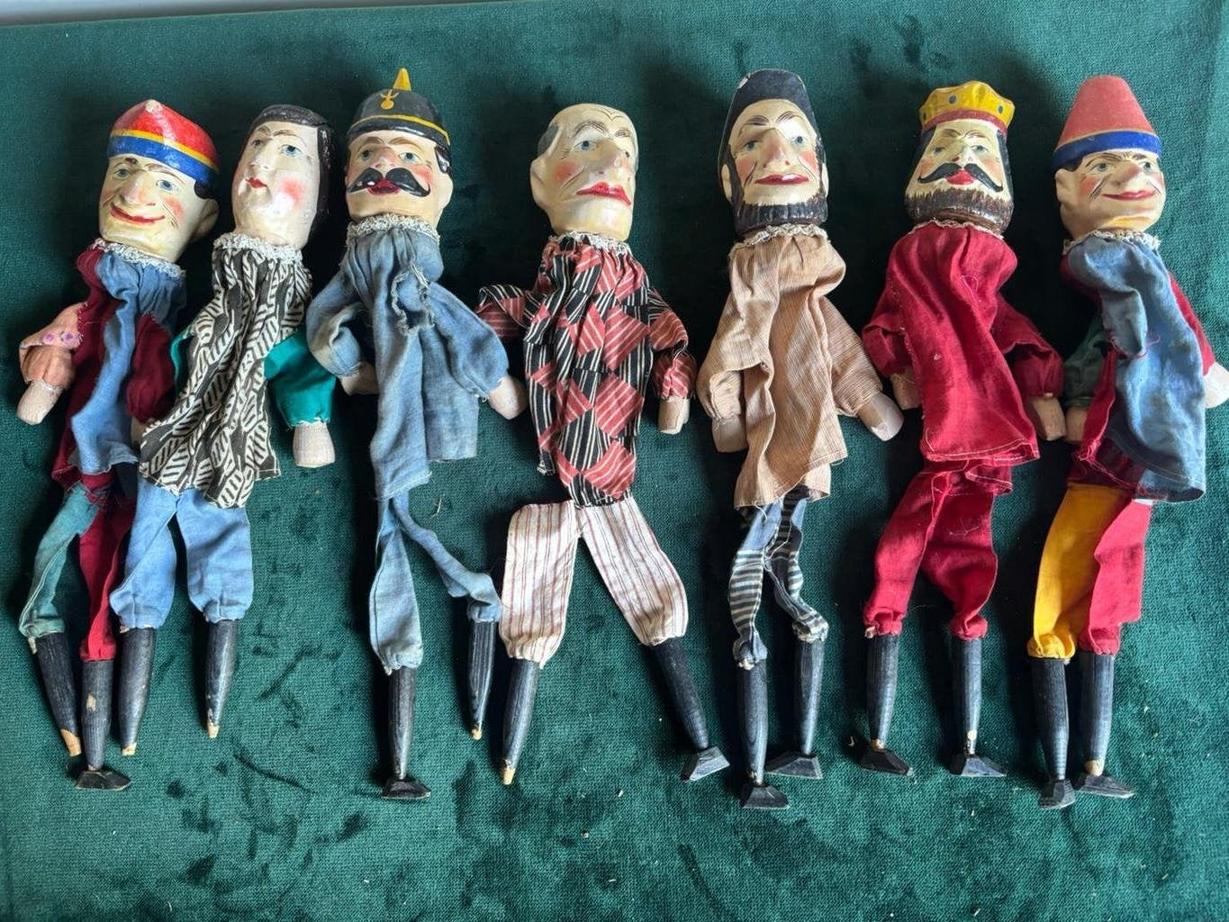 Antieke houten volkskunst poppenkast poppen., Ophalen of Verzenden