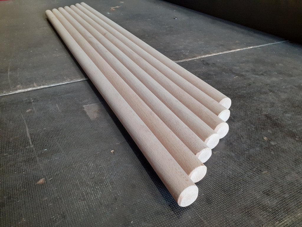 Partij 250 stuks Beuken ronde stokken 27mm lengte 97 cm, Palen, Nieuw, Ophalen of Verzenden, Hardhout