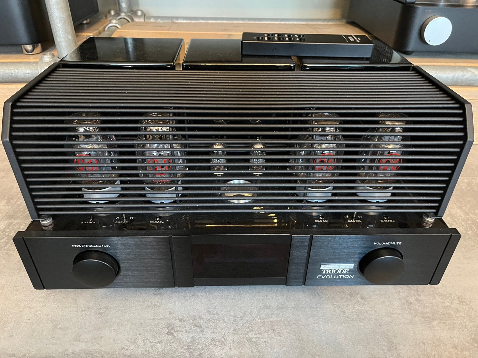 Triode EVOLUTION Geïntegreerde Buizenversterker, Ophalen, Versterker, Triode, @