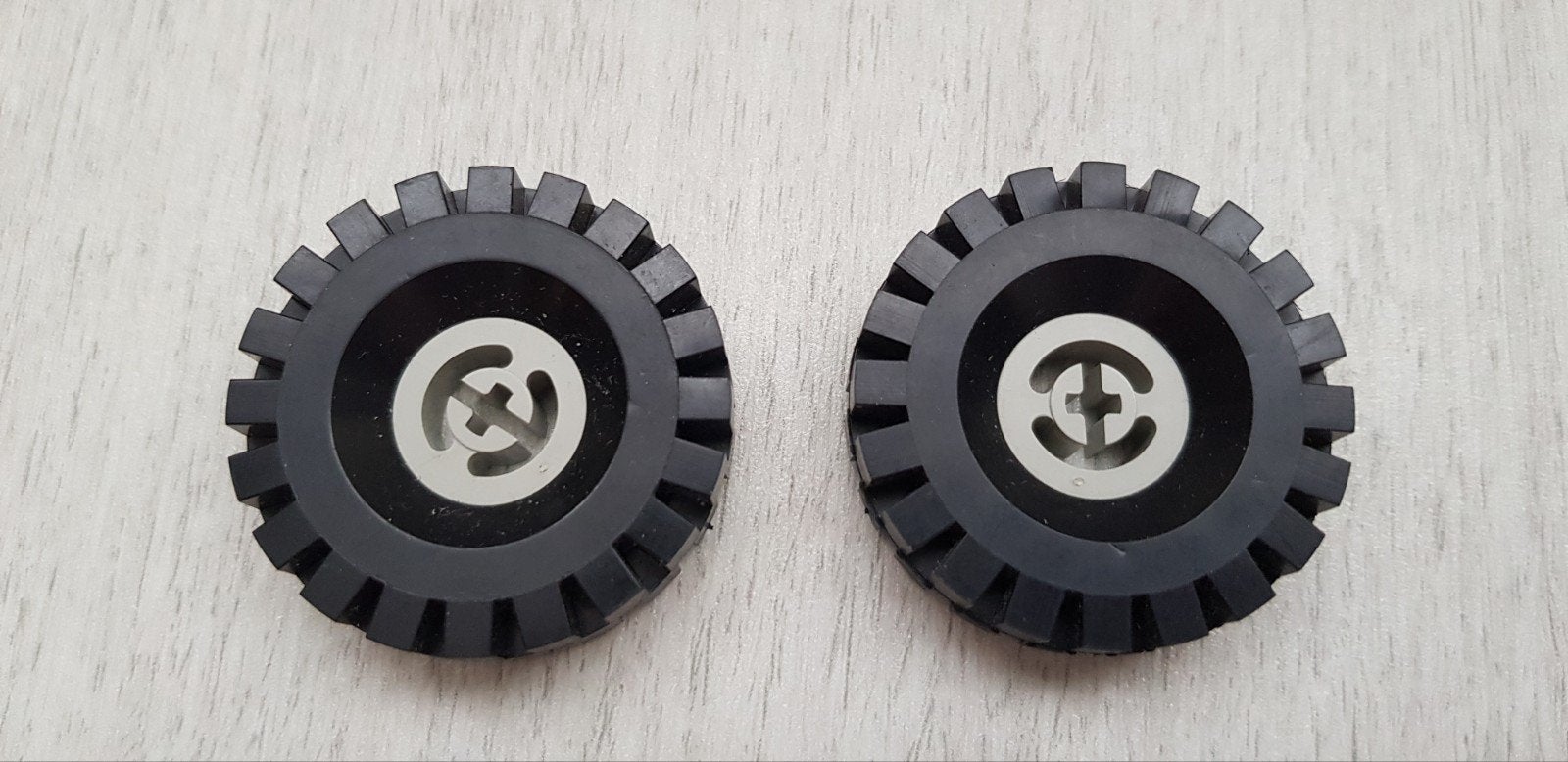 Lego Technic wielen voor Hijskraan Traktor Buggy Jeep Auto, Ophalen of Verzenden, Gebruikt, Losse stenen, Lego
