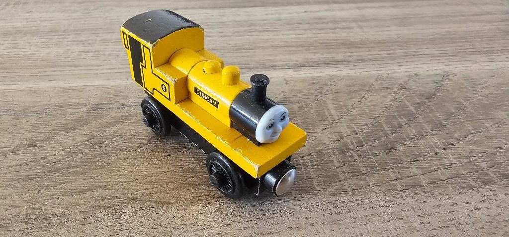 Thomas de trein Hout Duncan, Ophalen of Verzenden, Zo goed als nieuw