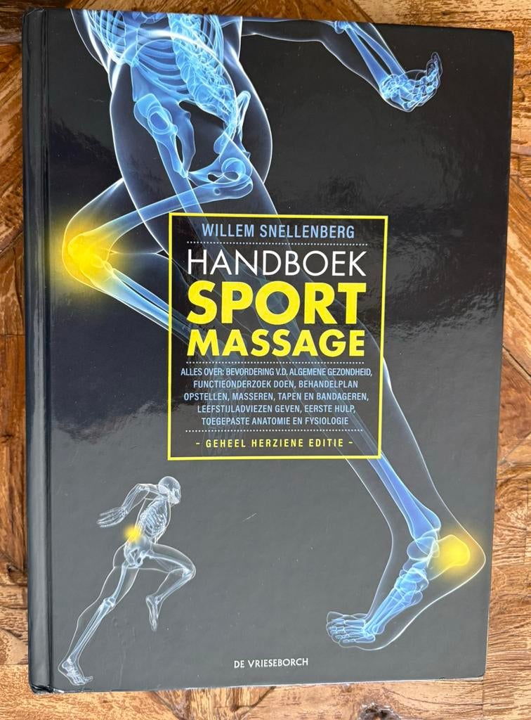 W. Snellenberg - Handboek Sportmassage herziene druk 2025, Zo goed als nieuw, W. Snellenberg, Beta, HBO