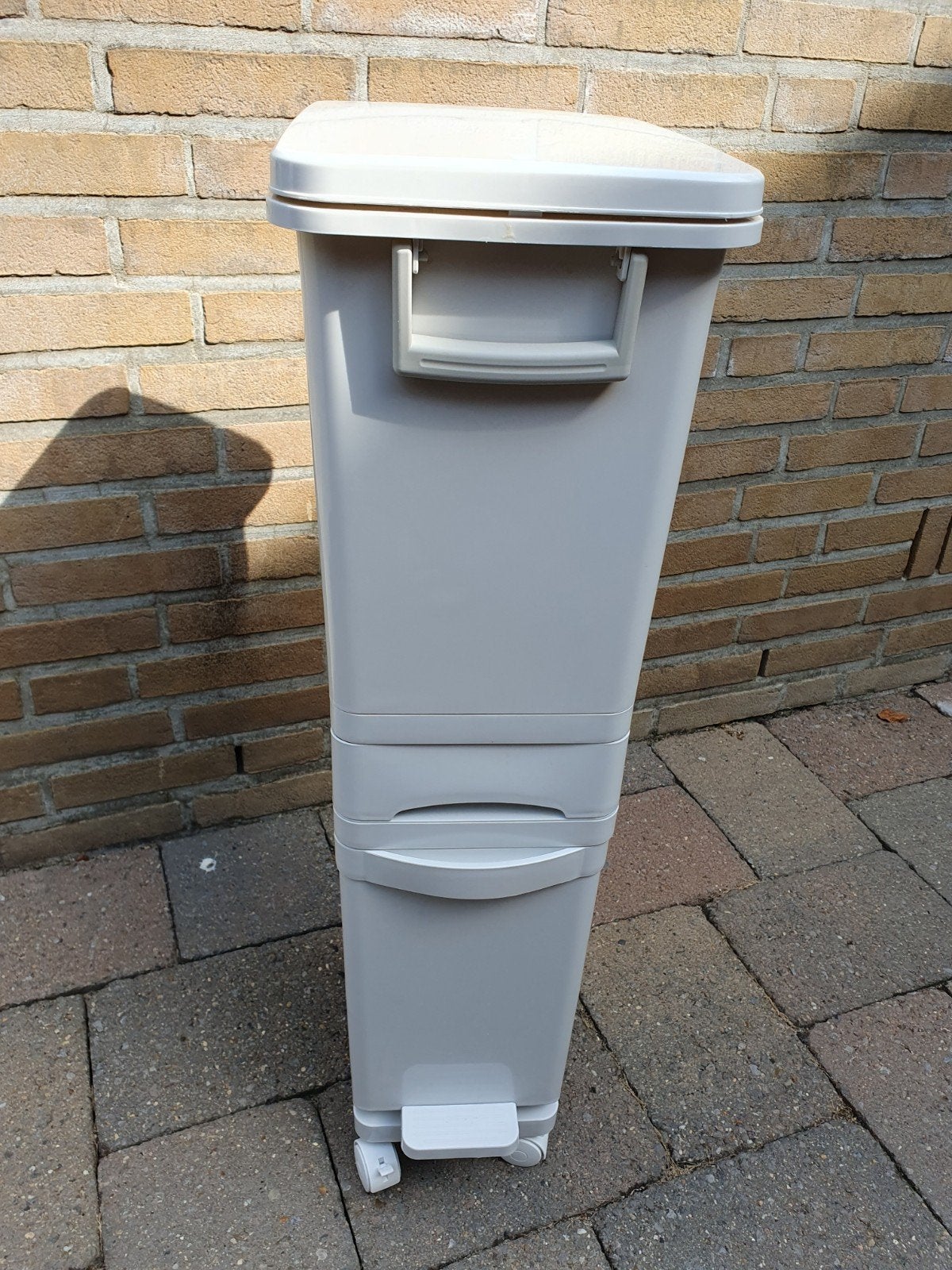 Prullenbak met pedaal en lade, Ophalen, Gebruikt, Kunststof, Modern