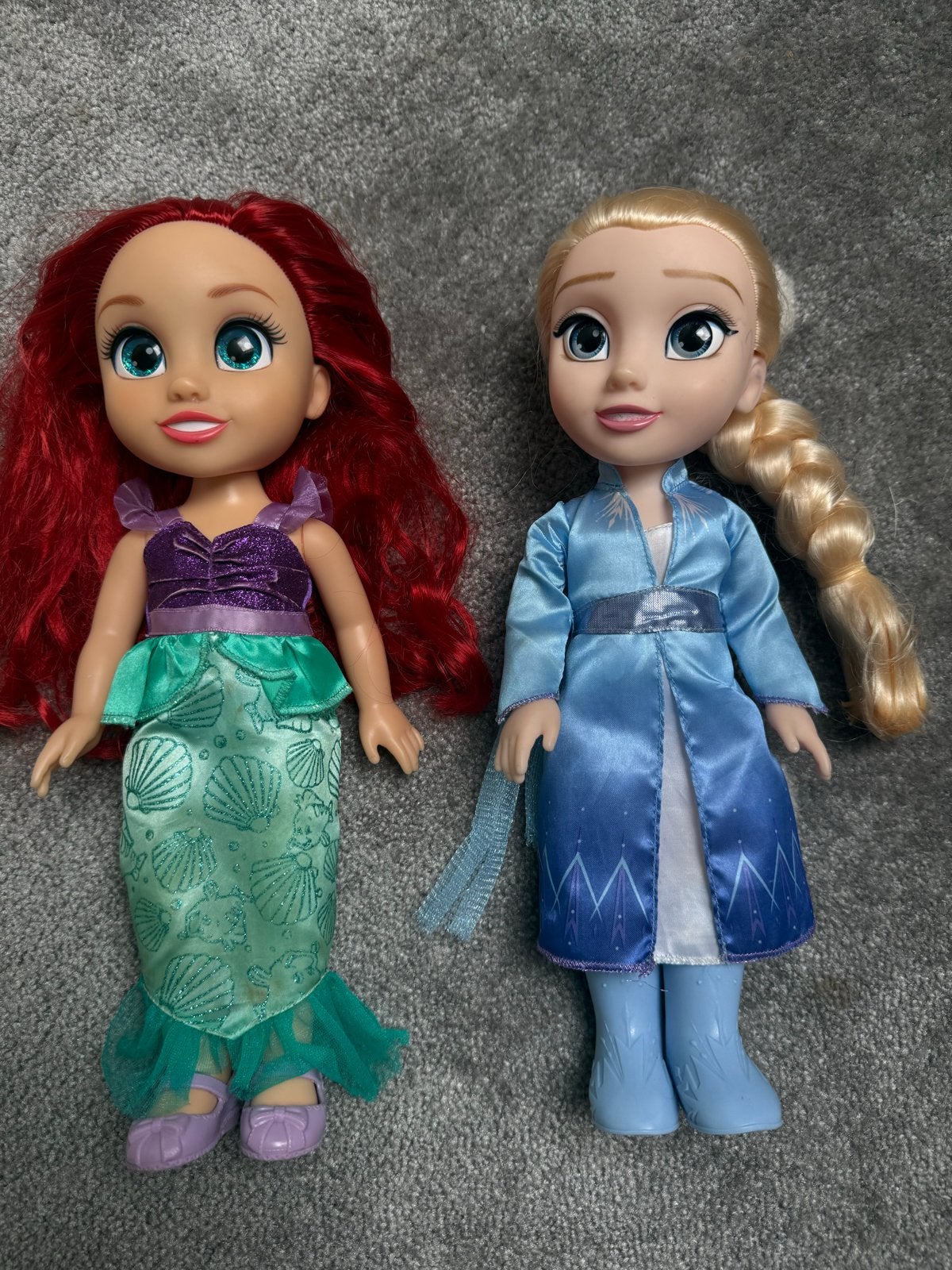 Disney Prinsessen Poppen: Ariël en Elsa, Ophalen of Verzenden, Zo goed als nieuw, Overige typen