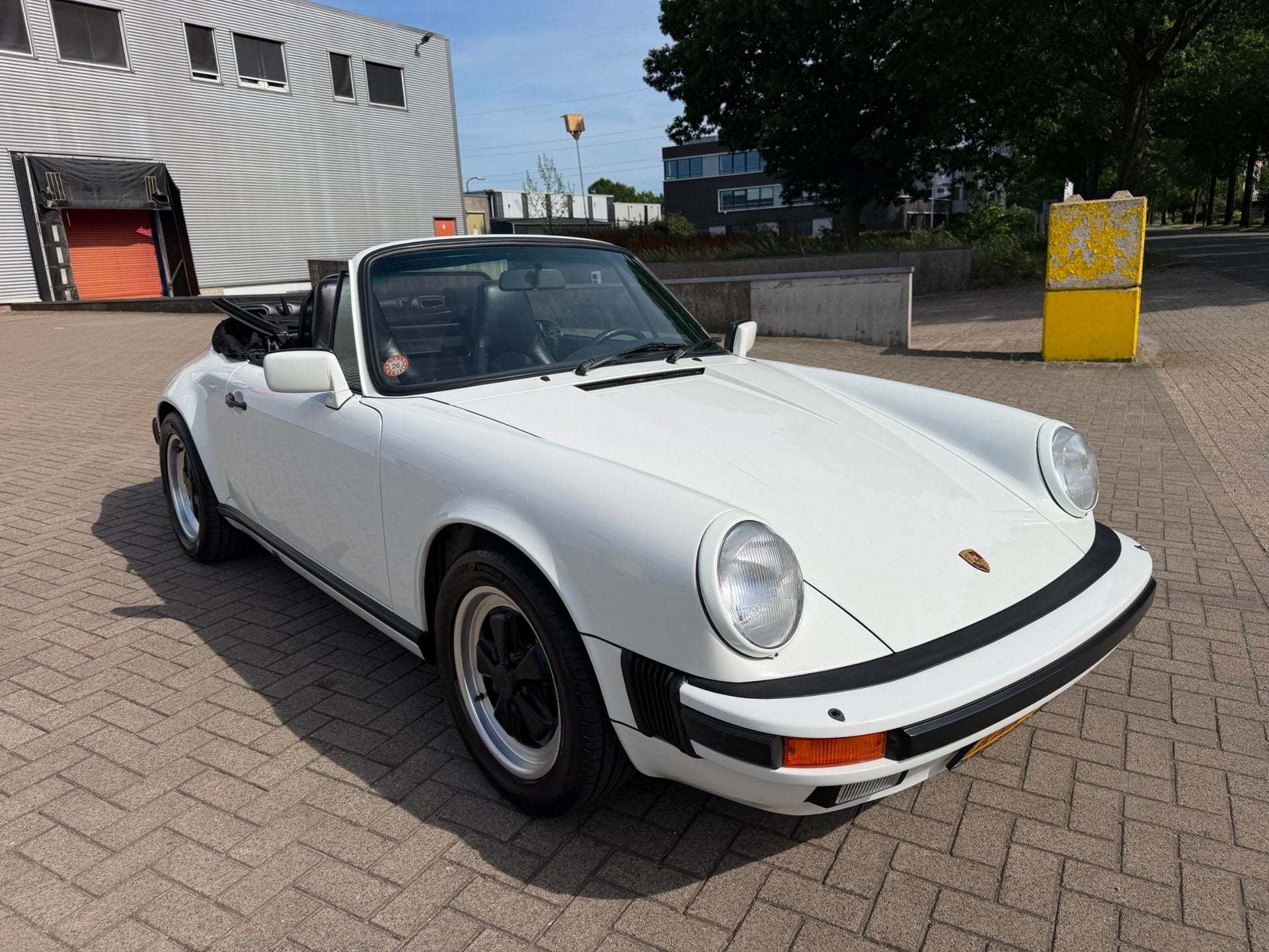 Porsche 911 3.2 Carrera cabriolet G50 1987 japan import, 88., Auto's, 870 kg, Achterwielaandrijving, Gebruikt, Zwart