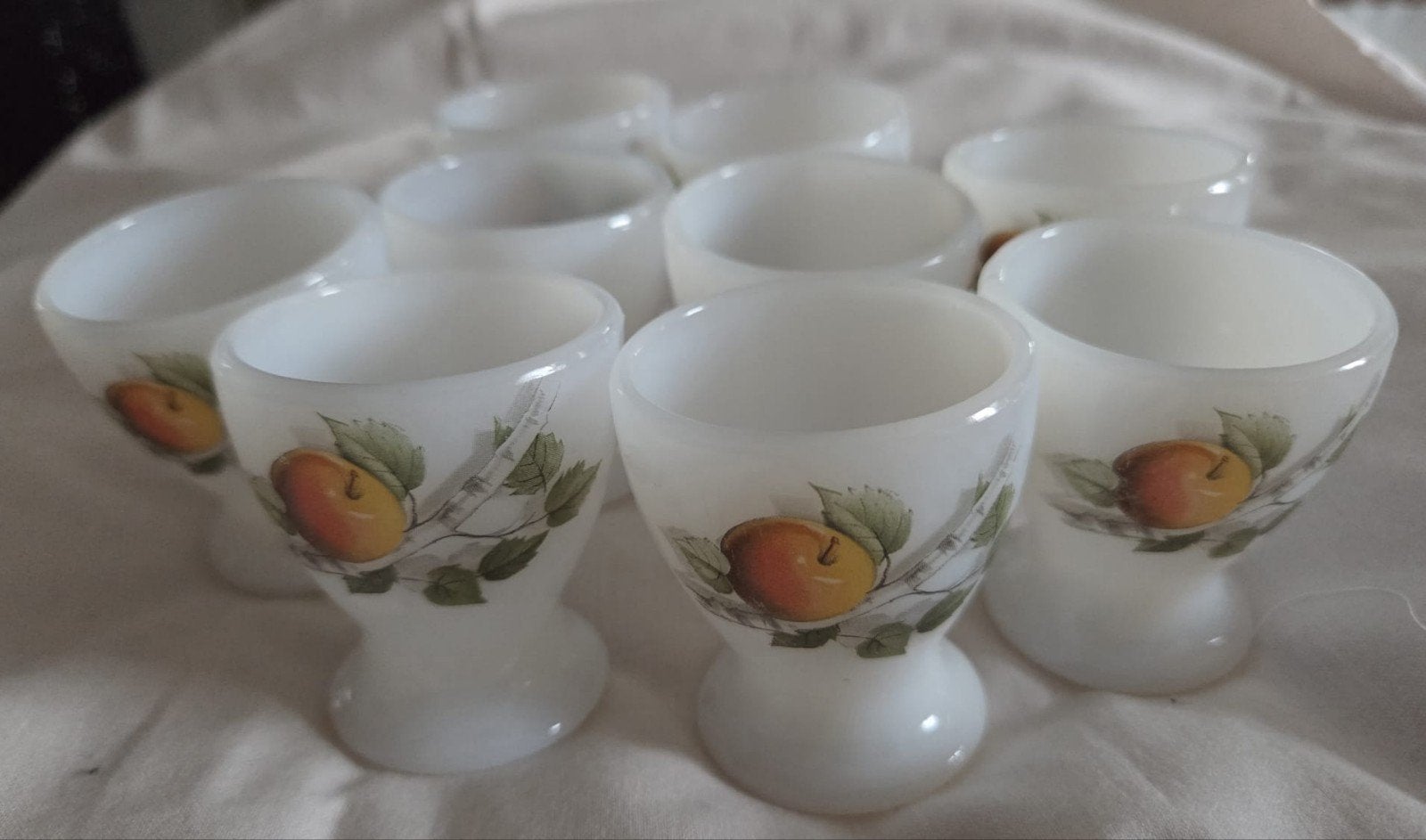 Vintage eierdopjes Arcopal France glas, Ophalen of Verzenden, Zo goed als nieuw, Glas, Overige stijlen