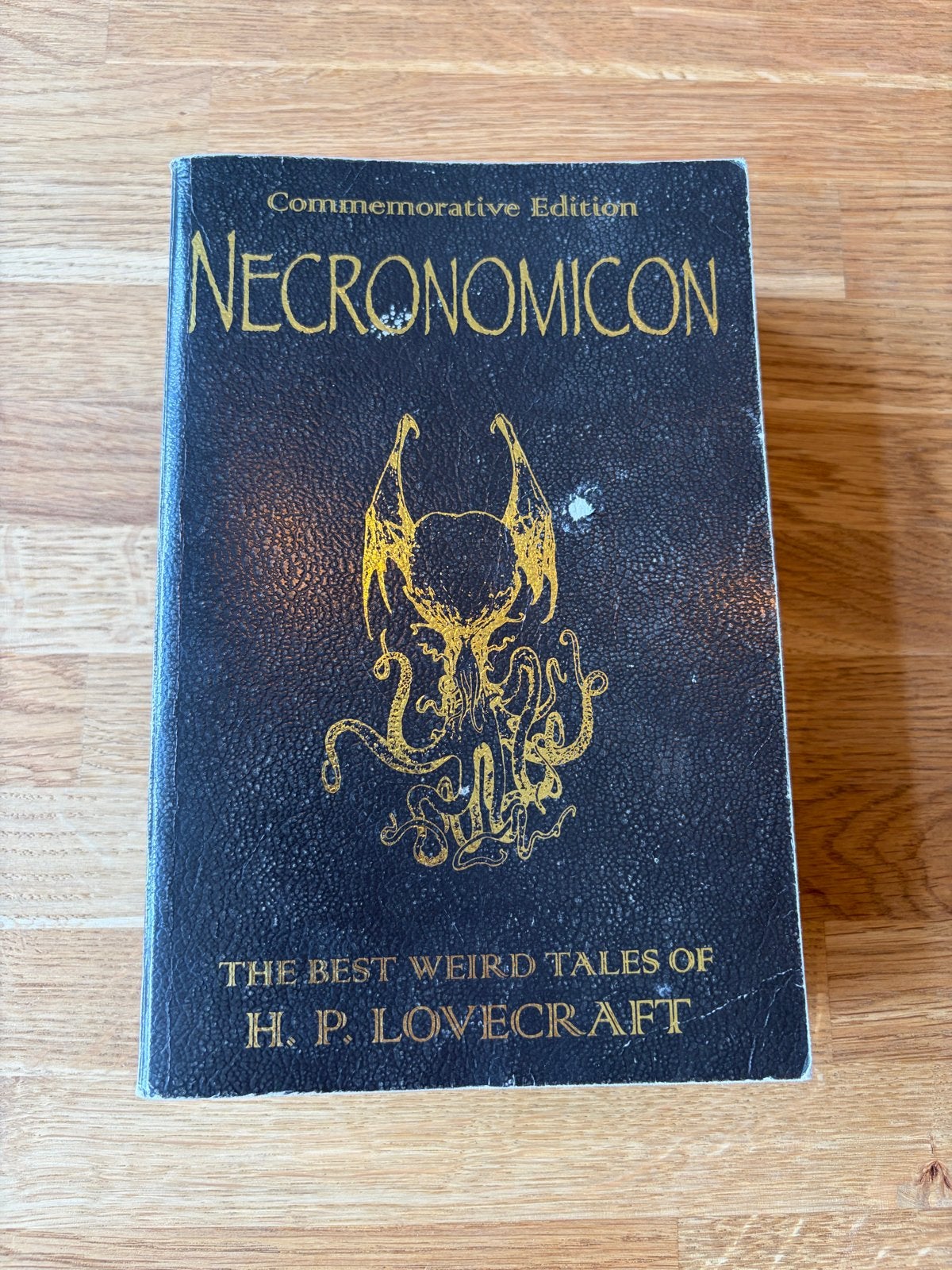 Necronomicon: The Best Weird Tales of H.P. Lovecraft, Ophalen of Verzenden, Gelezen