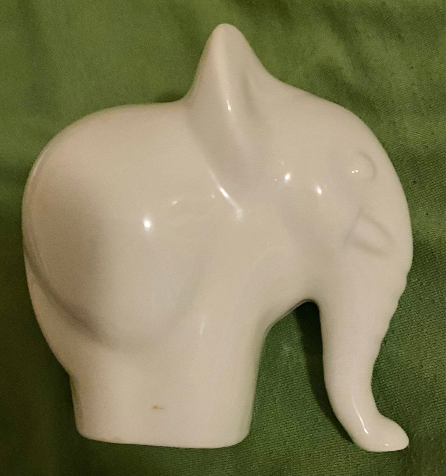 Wit olifant beeldje, ongeveer 15 cm hoog, Ophalen of Verzenden, Nieuw, Dier