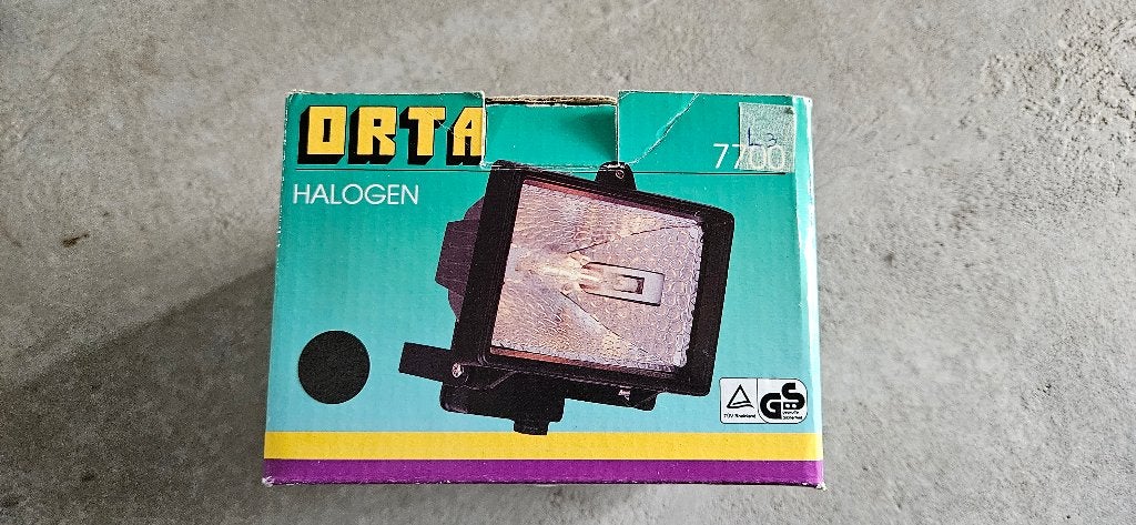 Halogeenlamp / halogeenstraler. 150 W. Nieuw, Ophalen of Verzenden, Nieuw, 50 tot 200 watt