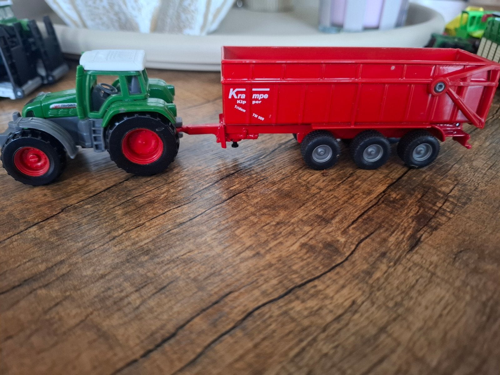 siku. fendt tractor met aanhanger - Krampe kipper, Ophalen of Verzenden, Nieuw, Hijskraan, Tractor of Landbouw, SIKU