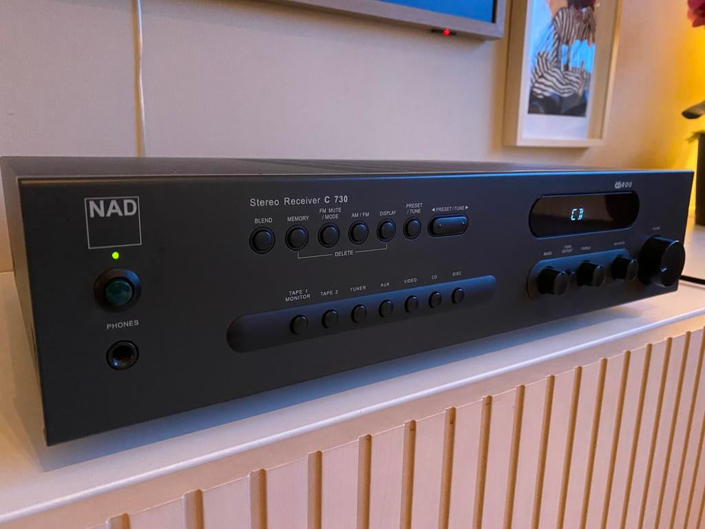 NAD C730 met afstandsbediening en handleiding, Audio, Tv en Foto, Versterkers en Receivers, Zo goed als nieuw, Stereo, Minder dan 60 watt