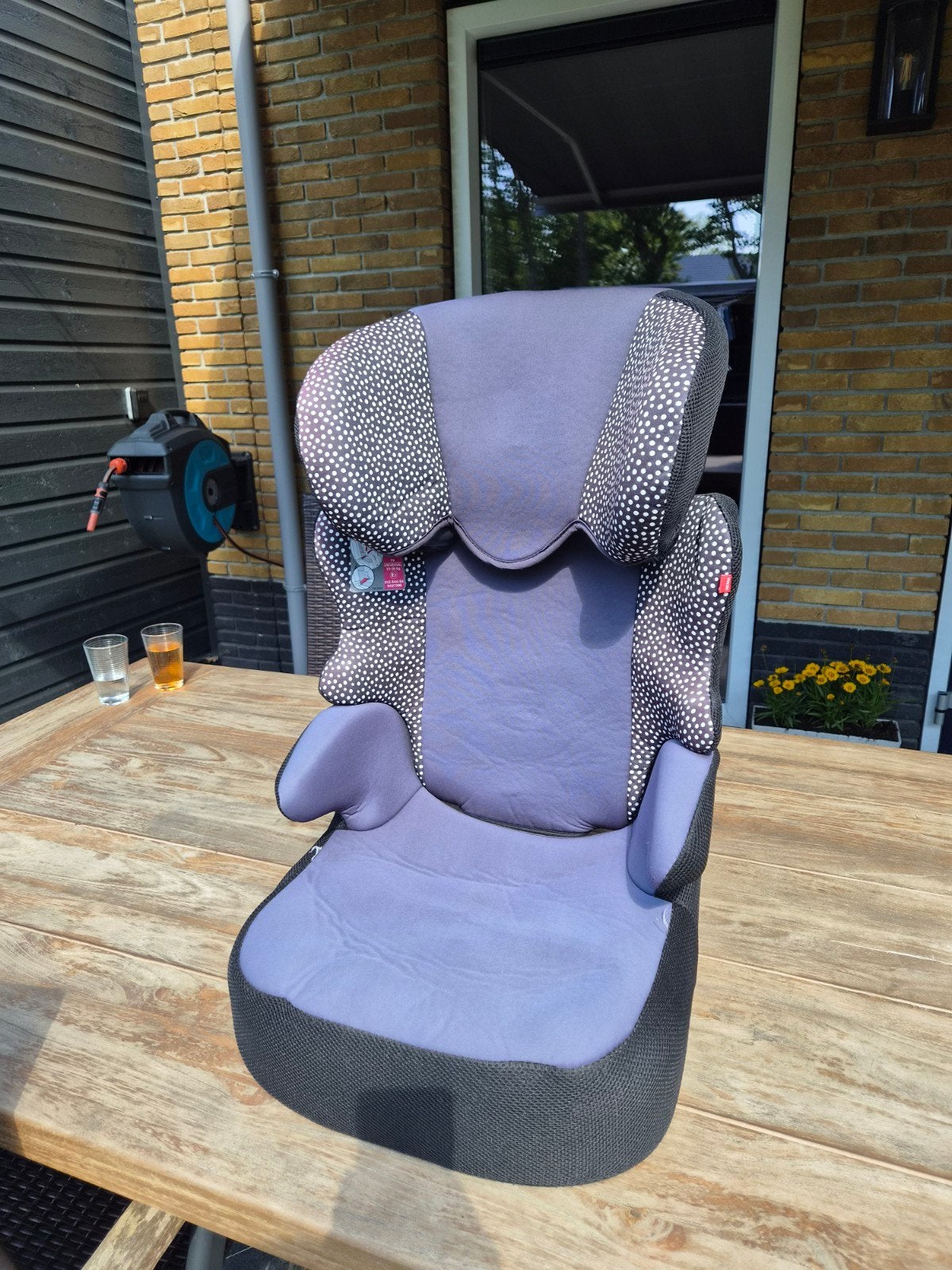 hema auto zitje/ stoelverhoger 15-36kg E2, Kinderen en Baby's, Autostoeltjes, 15 t/m 36 kg, Verstelbare rugleuning, Ophalen, Overige merken