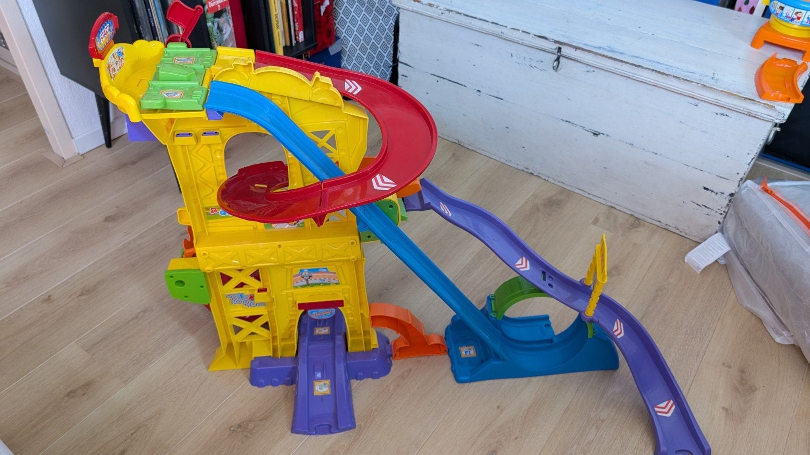 VTech Toet Toet Auto's Grote Parkeergarage, Racebaan, Zo goed als nieuw, Met looping, Elektrisch