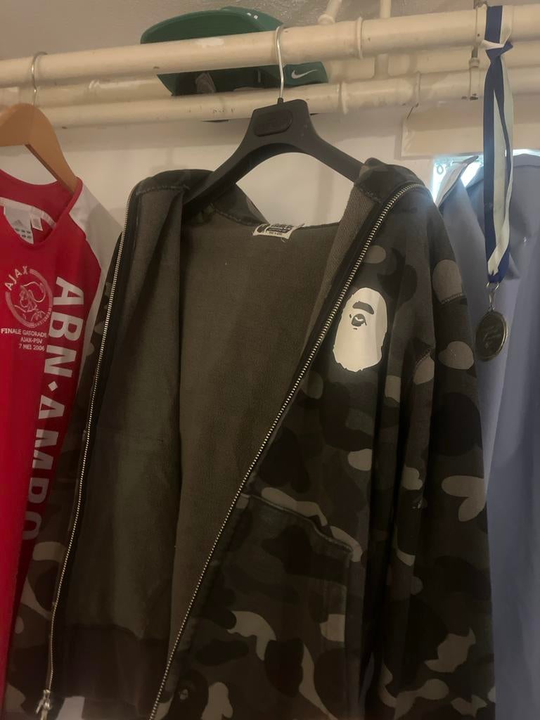 BAPE Camo Hoodie - ruilen voor kat of poes, Ophalen of Verzenden, Zo goed als nieuw