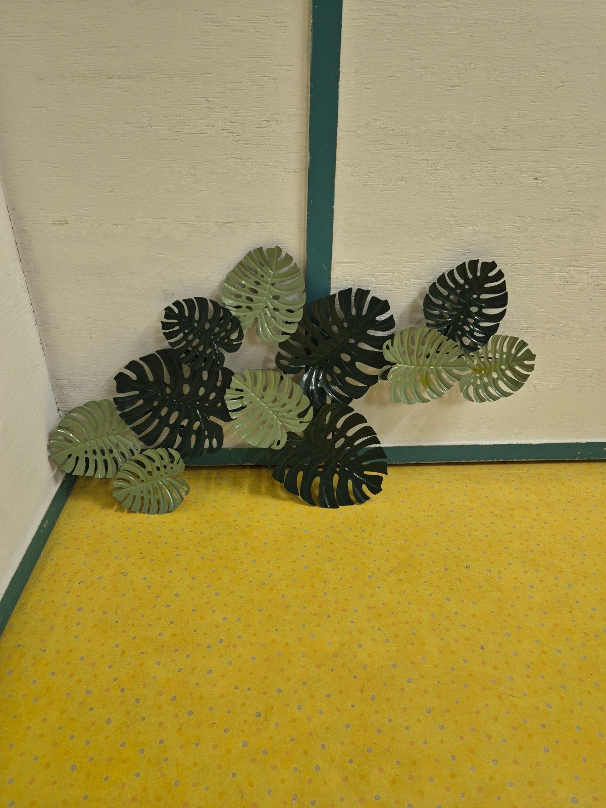 Metalen Monstera Wanddecoratie - Groen, Huis en Inrichting, Ophalen, Metaal, Gebruikt, Botanisch