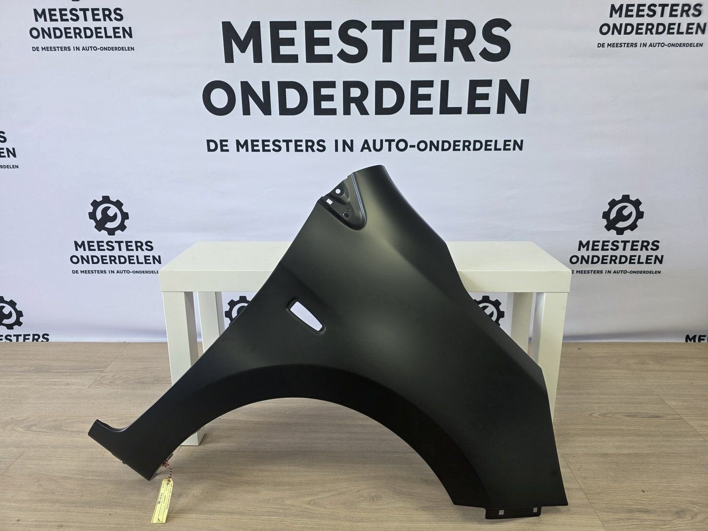 Mitsubishi Space Star Zijscherm Rechts Voor 5220G512, Ophalen, -, -, Nieuw