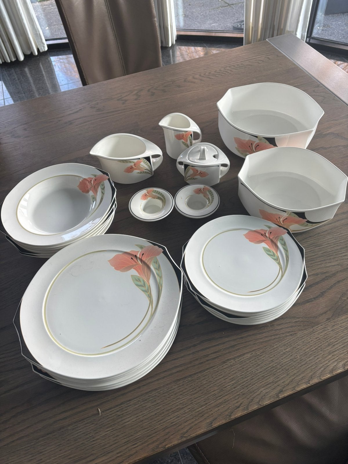 Villeroy&Boch Iris, Huis en Inrichting, Ophalen, Zo goed als nieuw, Porselein, Overige stijlen