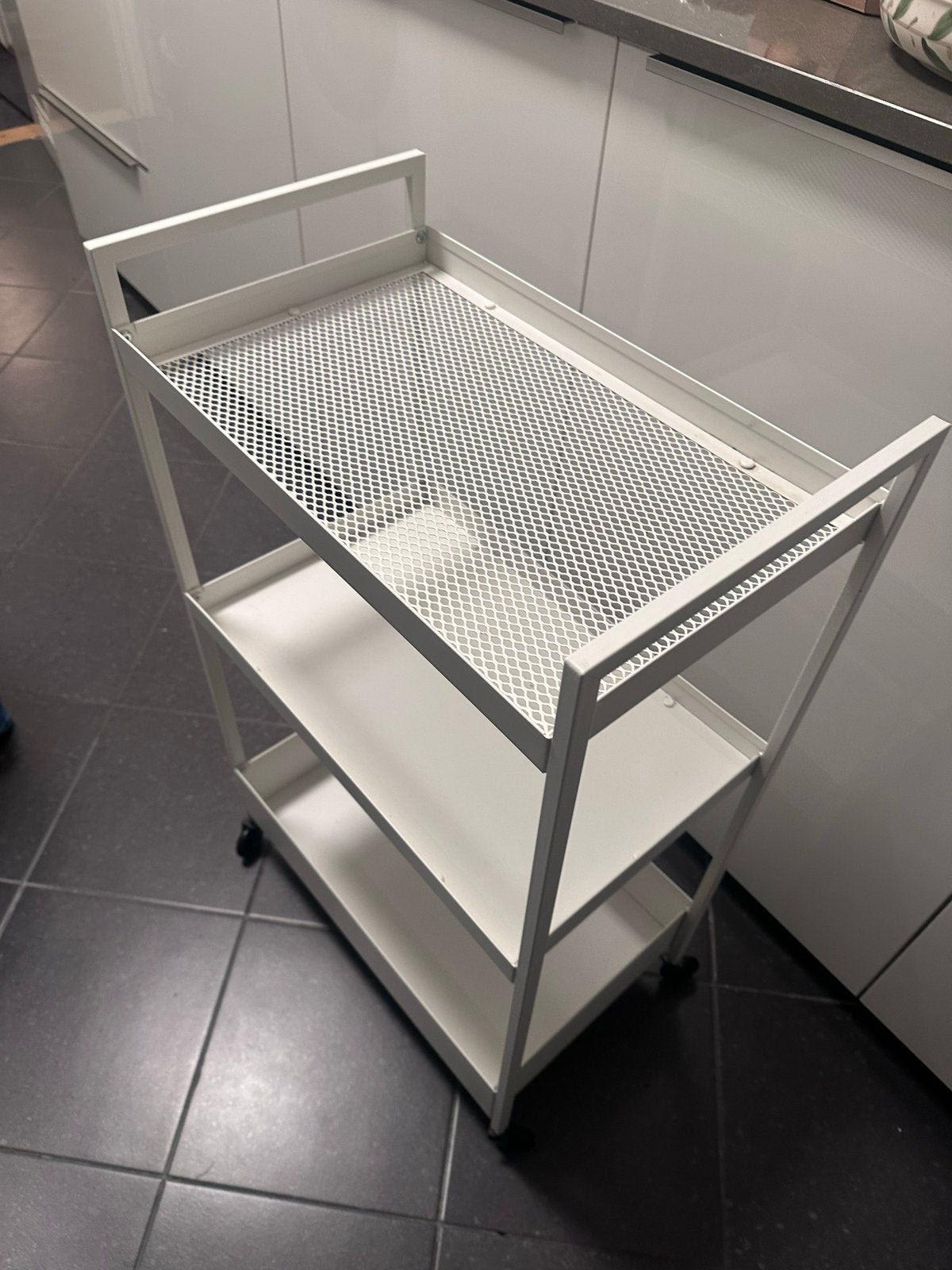 Ikea Witte roltafel met 3 planken - handig en compact, Ophalen, Gebruikt