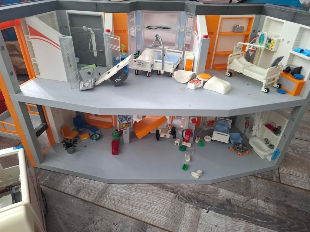 Grote Playmobil collectie: ziekenhuis, ambulance, politie, Kinderen en Baby's, Speelgoed | Playmobil, Ophalen, Gebruikt