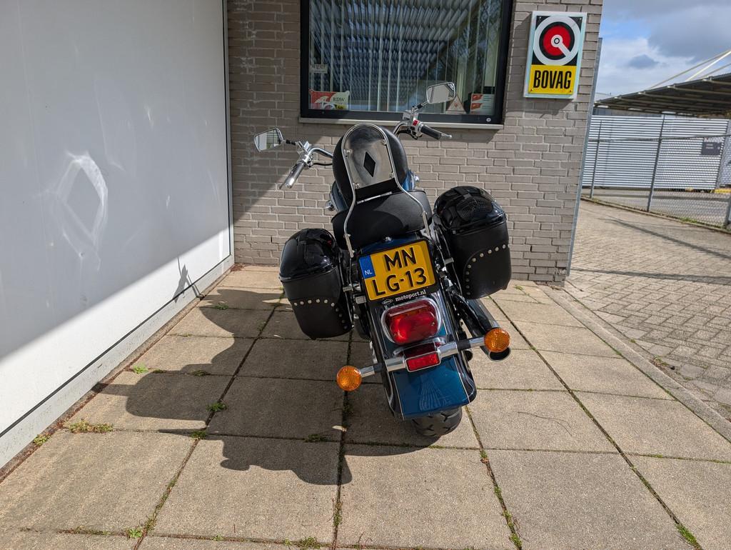 Suzuki Intruder VL 1500 (bj 2000), Lange Dreef 12
4131 NH  VIANEN, NL, Chopper, Bedrijf, Nimag Suzuki B.V.