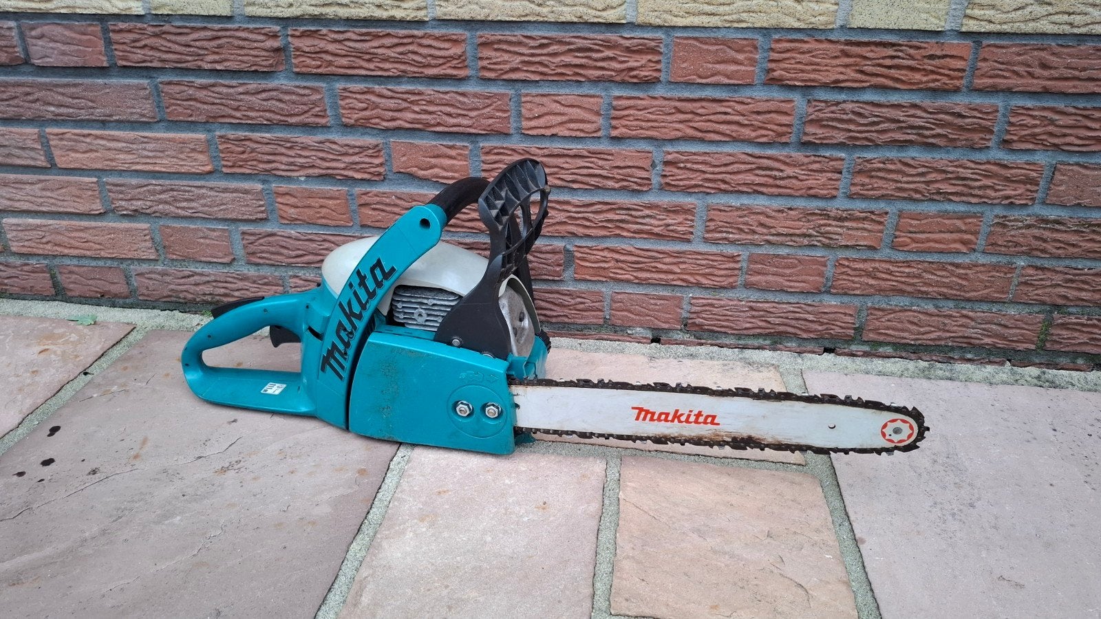 Foto 5 van Makita DCS-34 Kettingzaag Benzine