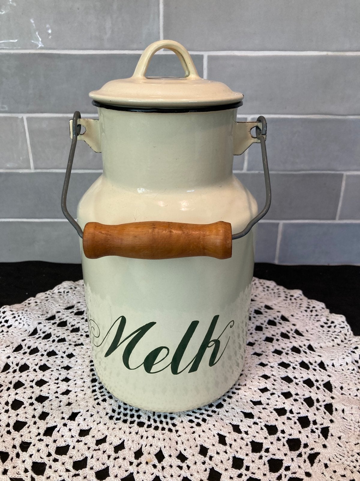 Emaille melkbus, creme met groen (270526), Ophalen of Verzenden