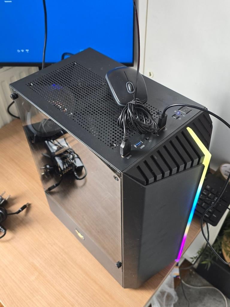 Gaming desktop - pc - ryzen 5 - 512GB SSD & schone windows11, Computers en Software, Computerbehuizingen, Ophalen of Verzenden