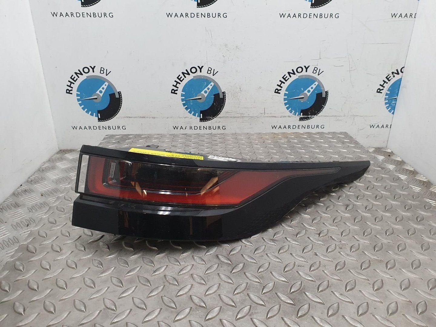 LANDROVER RANGE ROVER EVOQUE L551 R Dynamic SE ACHTERLICHT R, Auto-onderdelen, Verlichting, Ophalen of Verzenden, Gebruikt, Stiba lid