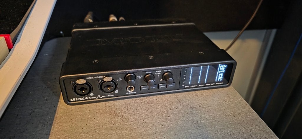 MOTU UltraLite mk5 audio interface  (inclusief doos), Ophalen of Verzenden, Zo goed als nieuw, Extern, MOTU