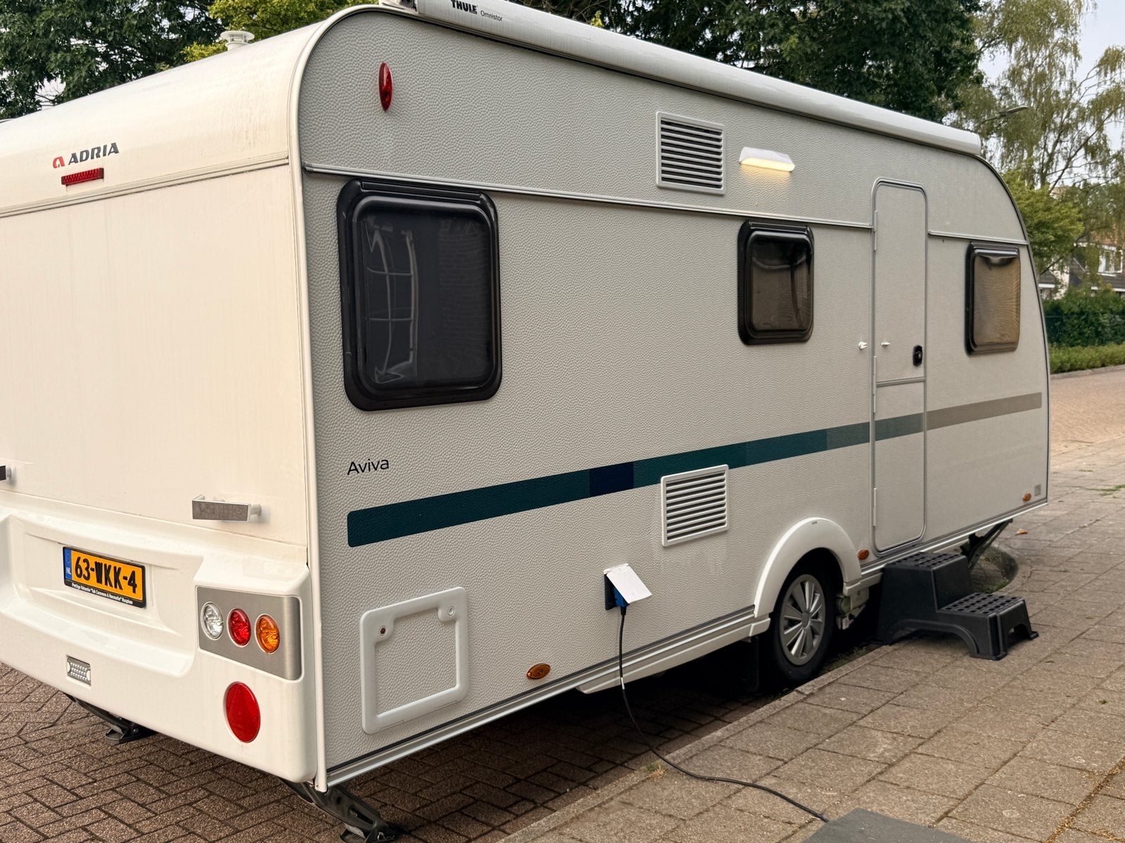 Adria Aviva 522 PT  - Complete caravan met stapelbed, Stapelbed, 7 tot 8 meter, Luifel, Treinzit