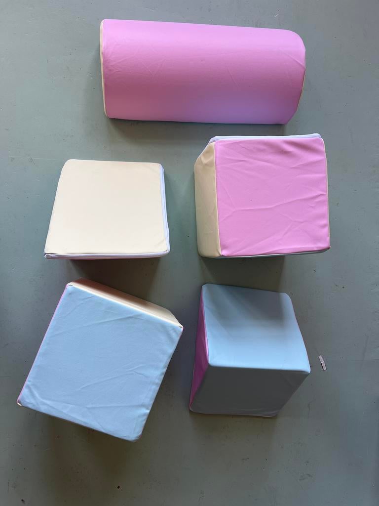 Schuimblokken Speelgoed - 5-delig pastel - Zo goed als nieuw, Kinderen en Baby's, Ophalen of Verzenden, Zo goed als nieuw, Jongen of Meisje
