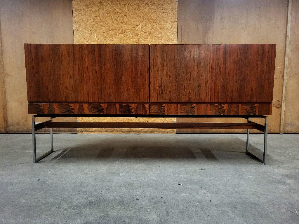 Vintage highboard in palissander van Aurora Meubelfabriek, Huis en Inrichting, Kasten | Dressoirs, Ophalen, Gebruikt, Met deur(en)