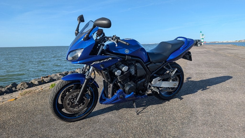 Yamaha FZS 600 Fazer 2003 | Netjes onderhouden| Goede banden, 4 cilinders, Motorrijbewijs A, Gebruikt, Particulier