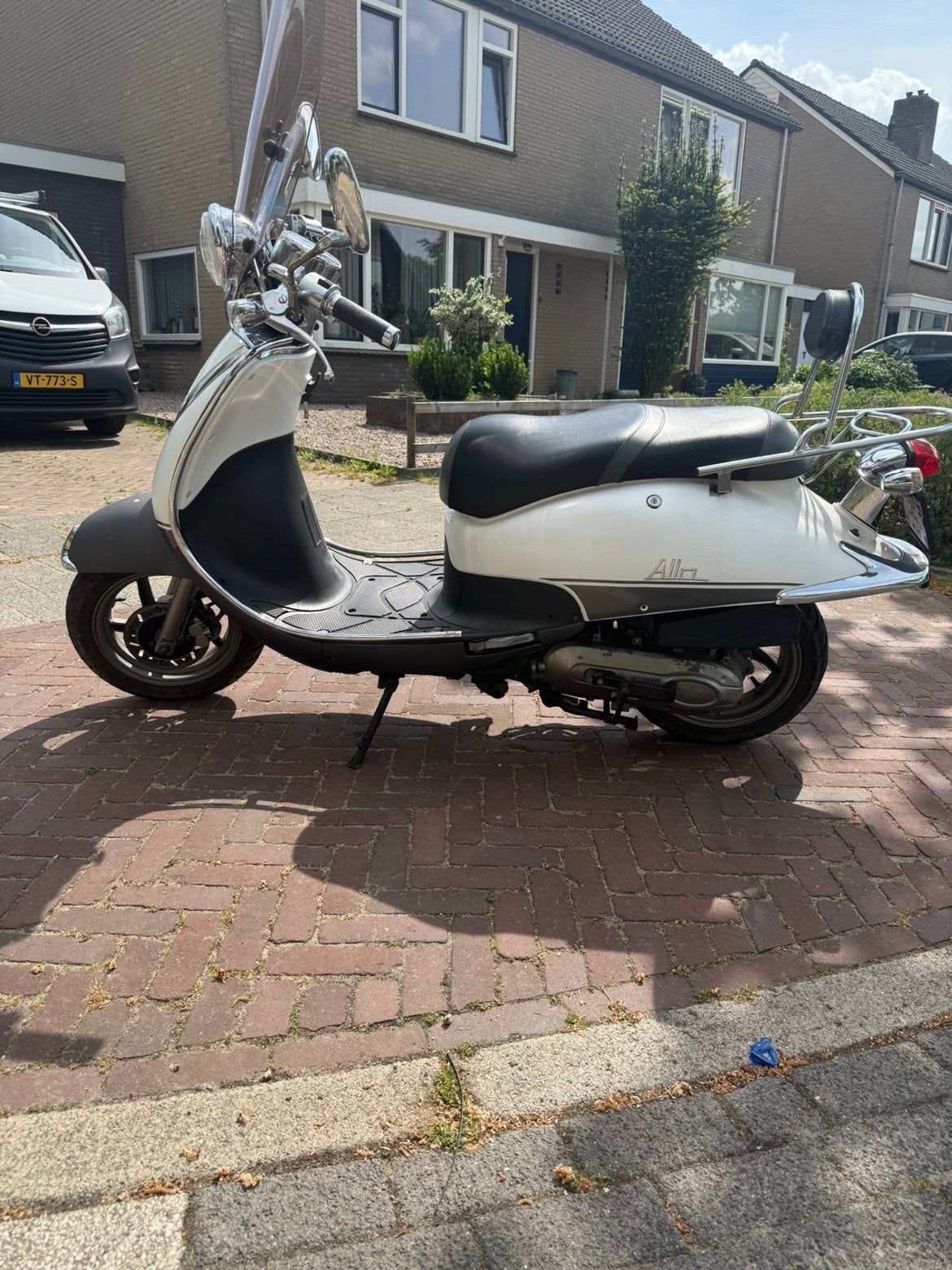 Nette Sym Allo, Fietsen en Brommers, Scooters | SYM, Ophalen, Zo goed als nieuw, Benzine, Allo
